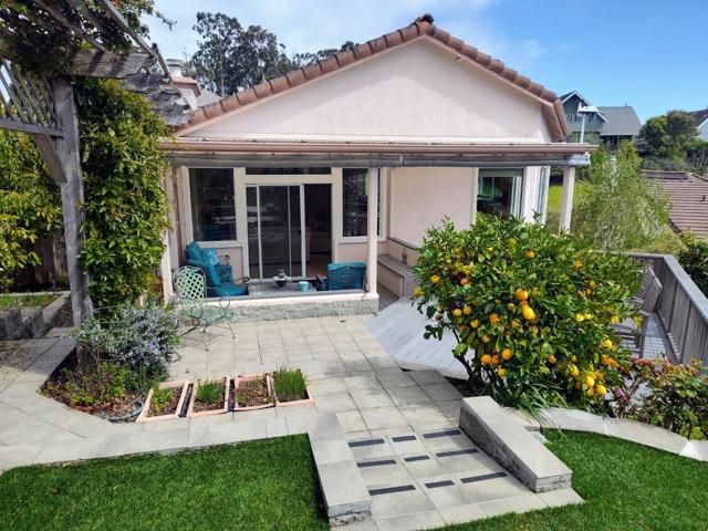 2425 Benson Avenue, Santa Cruz CA: https://media.crmls.org/mediaz/3dbfb68e-e15b-4935-a569-cf91b903c15e.jpg