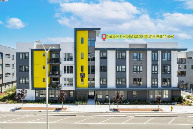 Details for 44867 Grimmer Blvd  300, Fremont, CA 94538