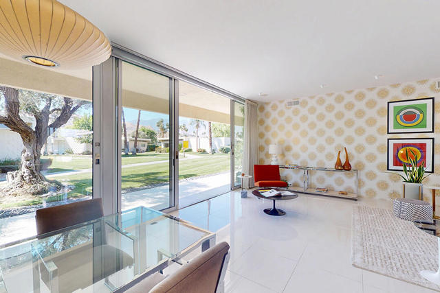 318 Desert Lakes Drive, Palm Springs, CA 92264
