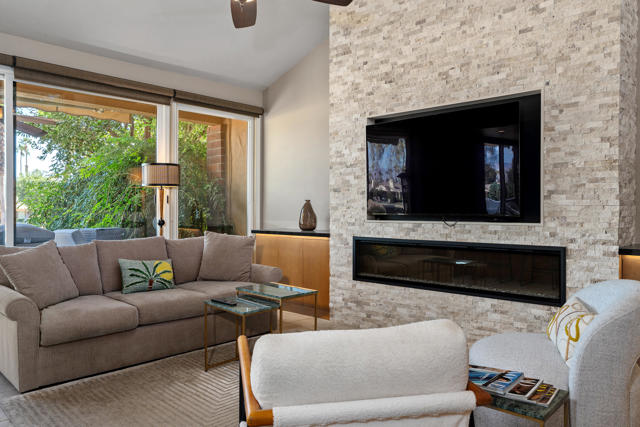 272 Tolosa Circle, Palm Desert, CA 92260