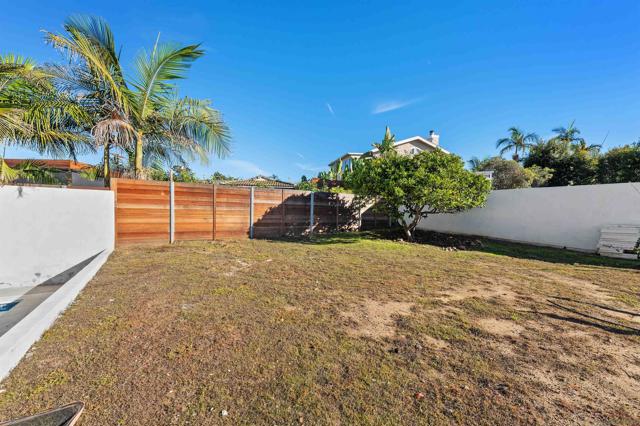 2103 Garfield, San Diego CA: https://media.crmls.org/mediaz/3dc32ab8-b849-41eb-b4ea-6c7cf7acd0c0.jpg