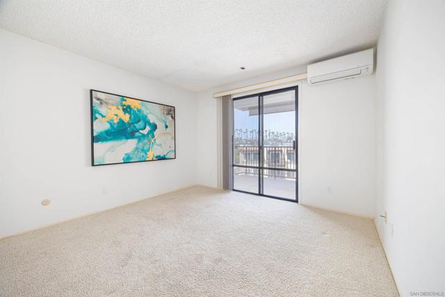 8110 El Paseo Grande, La Jolla CA: https://media.crmls.org/mediaz/3dc33cee-1031-48d8-a503-fb6218959239.jpg