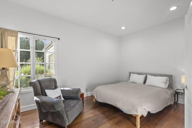 29845 Vista Del Arroyo, Agoura Hills CA: https://media.crmls.org/mediaz/3dc345fa-66fb-4cd9-a242-051b99c1ef6e.jpg