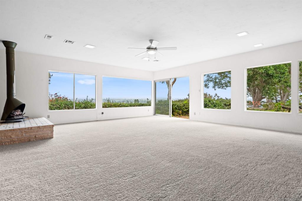 5877 Soledad Mountain Road - photo 7