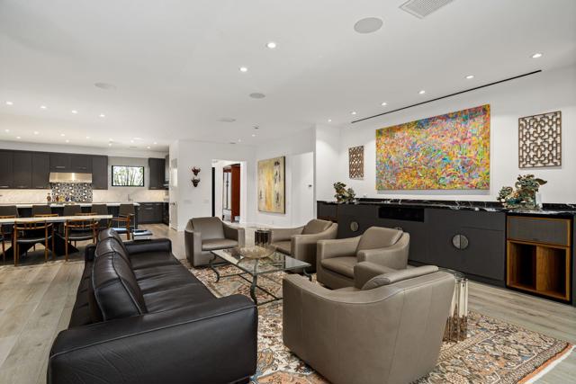 2779 Princess Lane, Palm Springs CA: https://media.crmls.org/mediaz/3dc390ea-2eb5-4df2-93c3-457dc87ba5e7.jpg