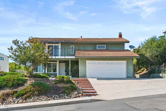 5505 Topa Topa Drive, Ventura CA: https://media.crmls.org/mediaz/3dc6e326-22da-4b4d-9ba3-5c1b164689d6.jpg