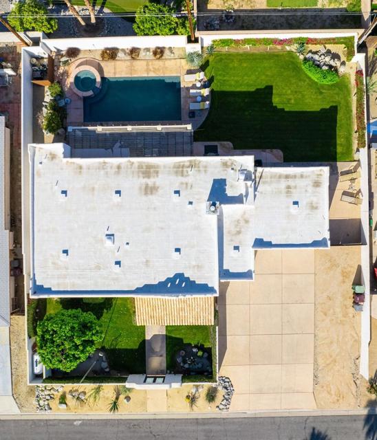 52685 Avenida Ramirez, La Quinta CA: https://media.crmls.org/mediaz/3dc75b42-6836-4526-a4b2-333f5f02bd17.jpg