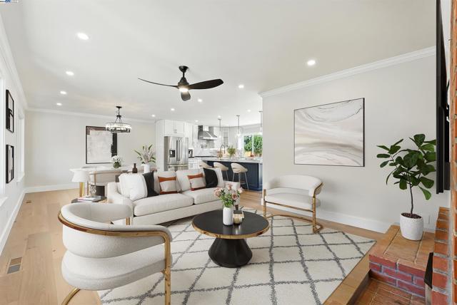 5701 Lewis Way, Concord CA: https://media.crmls.org/mediaz/3dc8b20c-79ff-494f-9946-53e92b84cefe.jpg