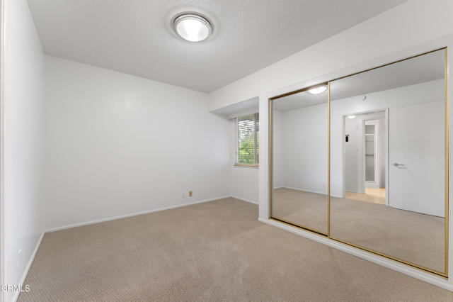 Detail Gallery Image 19 of 29 For 956 S Orange Grove Bld #B,  Pasadena,  CA 91105 - 3 Beds | 2 Baths