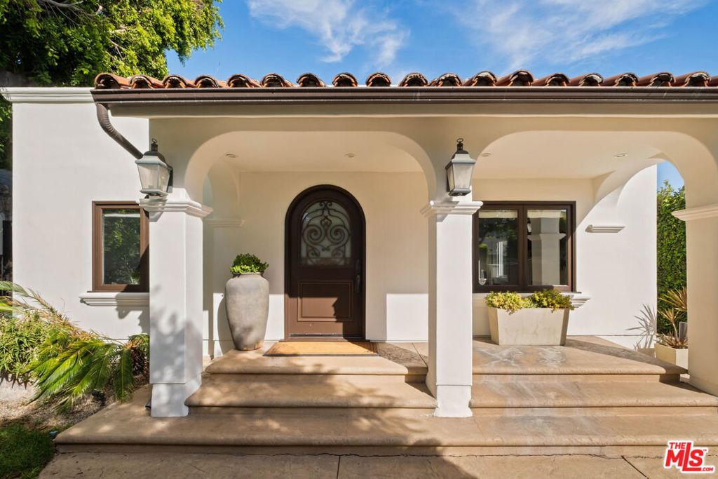 548 Huntley Drive — Spanish