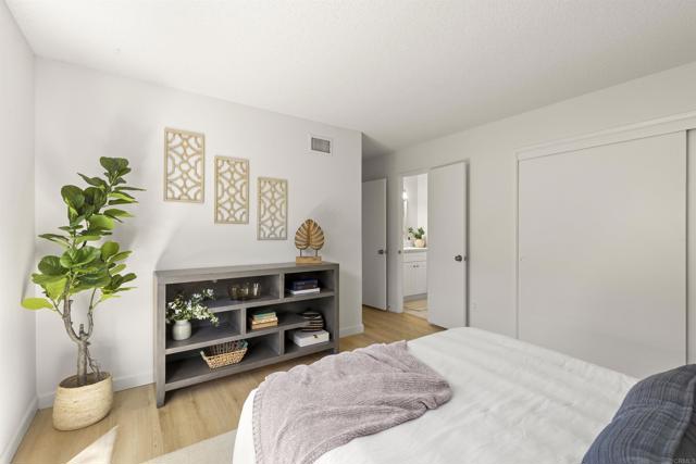 11370 Paseo Albacete Avenue, San Diego CA: https://media.crmls.org/mediaz/3dca4295-77ab-4c64-850e-1f059442c89f.jpg