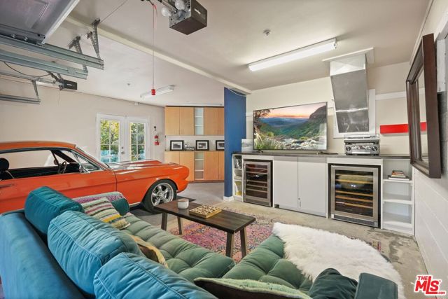 774 Old Topanga Canyon Road photo 45