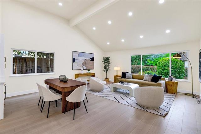 6586 Woodcliff Court, San Jose CA: https://media.crmls.org/mediaz/3dcb40c7-2e6a-4575-a1d7-65e7848195d9.jpg