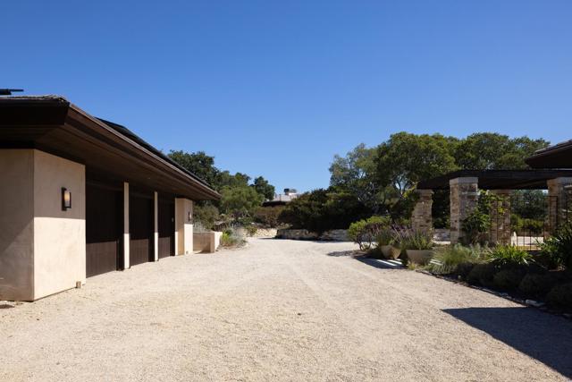 53 Marguerite, Carmel CA: https://media.crmls.org/mediaz/3dcb7dcf-5ead-4b3d-80e1-6c8fa8ef0f19.jpg