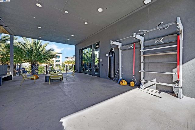 5394 Arnold Rd, Dublin CA: https://media.crmls.org/mediaz/3dcbf174-0a9d-4320-8e1b-7621acfd07ff.jpg