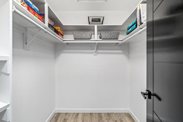 43170 Warner Trail, Palm Desert CA: https://media.crmls.org/mediaz/3dccd2fc-2848-4c21-a799-714f9c8469ee.jpg