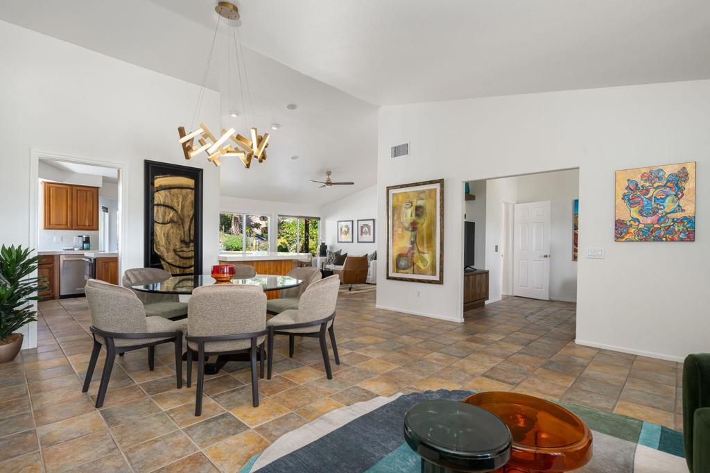 MLS #219136746DA image #4
