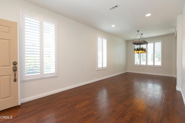 5247 San Francesca, Camarillo CA: https://media.crmls.org/mediaz/3dce9e91-45f0-4a2a-a033-2413113b198e.jpg