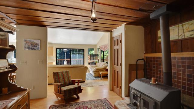 526 Lower Locksley Road, Boulder Creek CA: https://media.crmls.org/mediaz/3dced96e-b3d6-4278-bfe0-01e7de95fd56.jpg