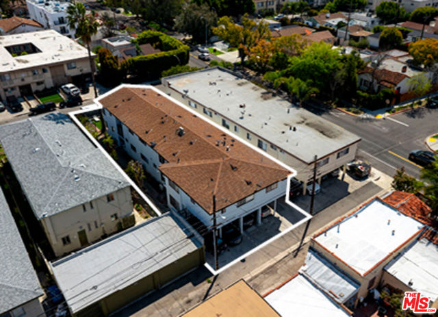 2051 S Corning Street, Los Angeles CA: https://media.crmls.org/mediaz/3dcf4a03-aaf8-44cd-9e8c-f99a66c13016.jpg