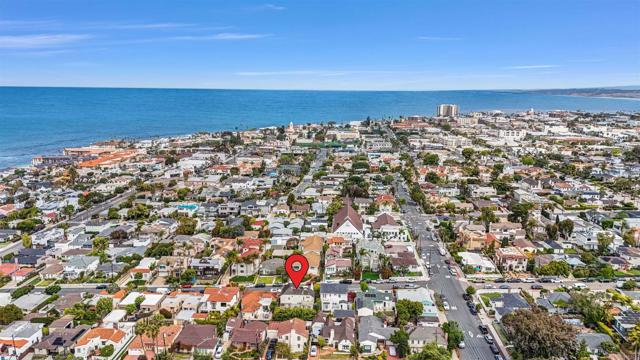 Detail Gallery Image 1 of 21 For 627 Arenas St., La Jolla,  CA 92037 - 3 Beds | 3 Baths