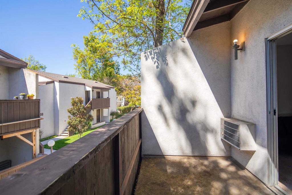 8019 Caminito De Pizza - photo 17