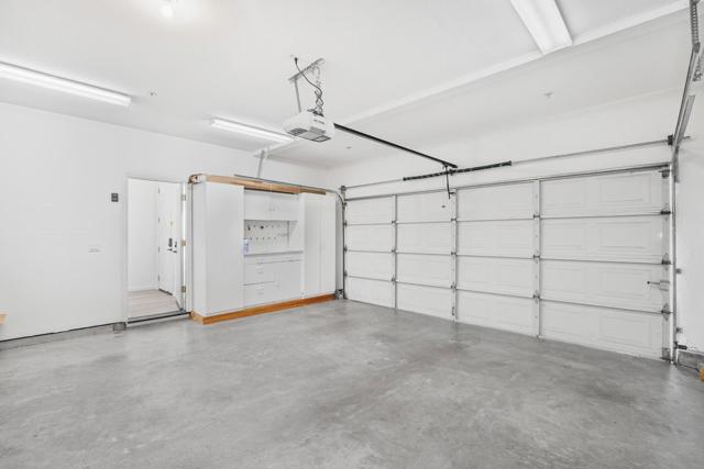 Image 40 of 46 For 37812 Appletree Court