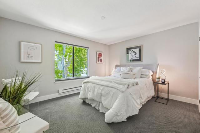 100 Schooner Court, Richmond CA: https://media.crmls.org/mediaz/3dd2d2e0-16d6-419f-a279-48e0a924a956.jpg