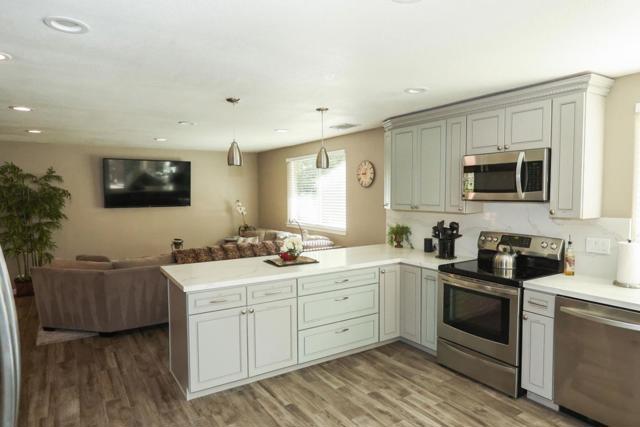 1296 Conference Drive, Scotts Valley CA: https://media.crmls.org/mediaz/3dd36239-269c-4ade-aa9a-42e1143d5a43.jpg