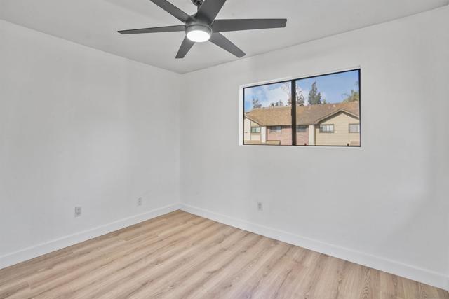 Image 27 of 41 For 2642 Alpine Blvd  A