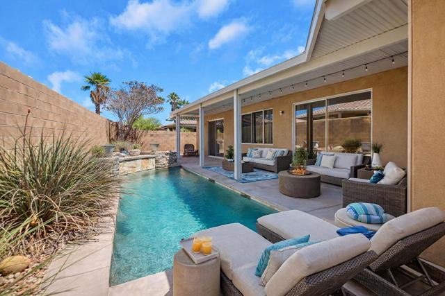 83822 Collection Drive, Indio CA: https://media.crmls.org/mediaz/3dd3f405-6e40-4b16-9491-2d6504c3ad5a.jpg