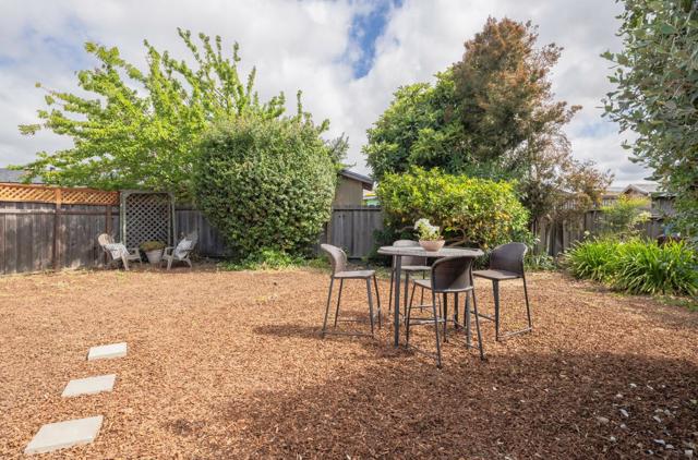 626 Ester Way, Watsonville CA: https://media.crmls.org/mediaz/3dd43bc9-4e55-4664-be25-f6a8f4e8260d.jpg