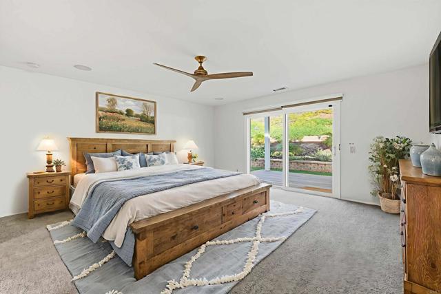 Detail Gallery Image 11 of 27 For 17765 Corte Erizo, San Diego,  CA 92128 - 3 Beds | 2 Baths
