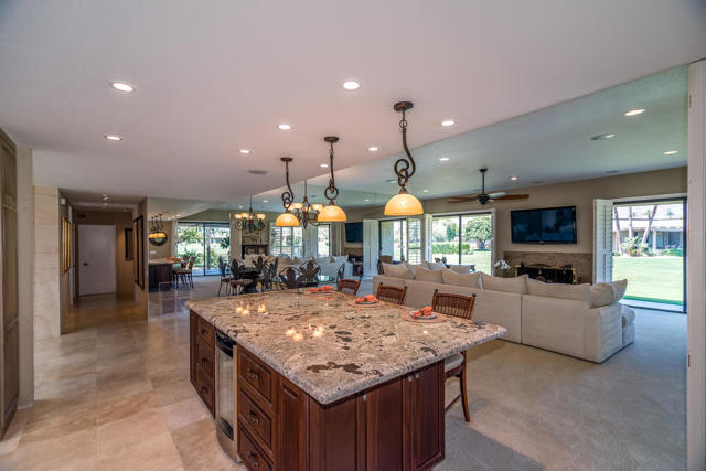 3 Harvard Court, Rancho Mirage CA: https://media.crmls.org/mediaz/3dd54daa-34a9-4de8-9e44-659b415e9904.jpg