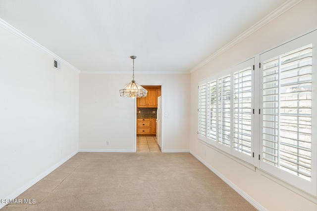 2255 Mcdonald Street, Simi Valley CA: https://media.crmls.org/mediaz/3dd6874c-423e-4c24-93d9-5fd2f6bca05a.jpg
