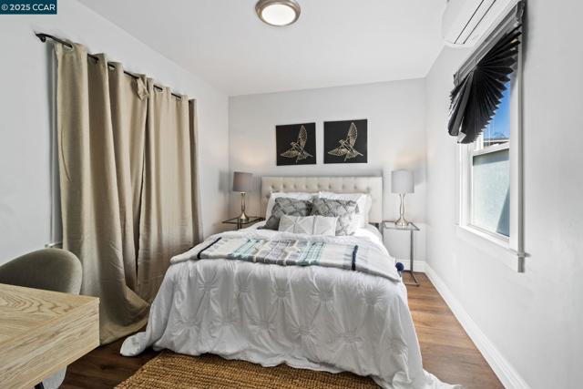 4010 Masterson St, Oakland CA: https://media.crmls.org/mediaz/3dd7c013-ebc8-49aa-ac17-7e0c510b64a3.jpg