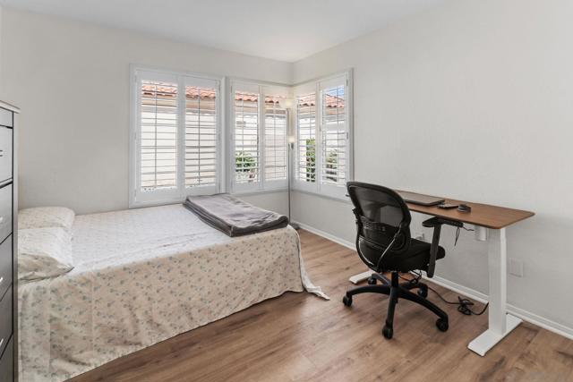 12027 Caminito Corriente, San Diego CA: https://media.crmls.org/mediaz/3dd81c5f-9c33-467c-b757-179c372c234c.jpg