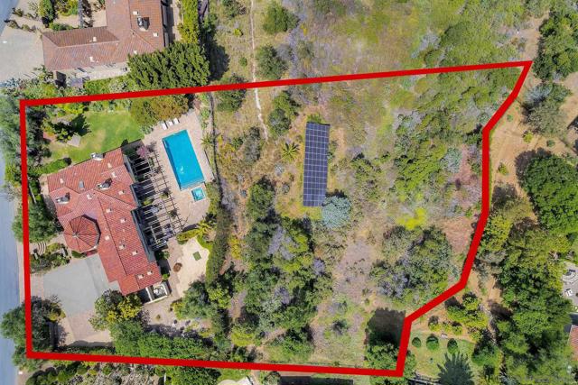7727 Via Zafiro, San Diego CA: https://media.crmls.org/mediaz/3dd85ae9-809a-48d0-a7e5-320fc30c3f3f.jpg