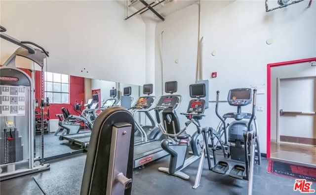 Image 19 of 25 For 420 San Pedro Street 224