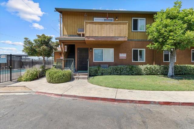 390 N 1st Street, El Cajon CA: https://media.crmls.org/mediaz/3ddb6b49-6236-4eaf-ac4d-c684f9521f67.jpg