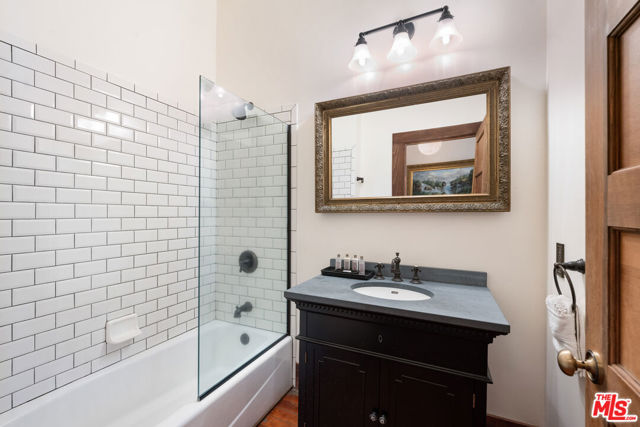 362 Bell Street, Los Alamos CA: https://media.crmls.org/mediaz/3ddc18f7-cbe1-4c35-8ed2-bb84bfc3cced.jpg