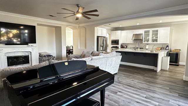 Detail Gallery Image 16 of 45 For 394 Plaza Toluca, Chula Vista,  CA 91914 - 5 Beds | 3/1 Baths