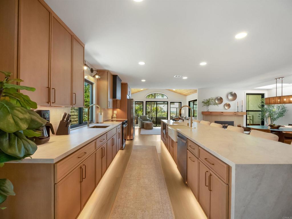 3985 Syme Drive - photo 19