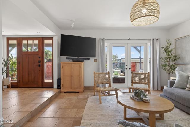 Detail Gallery Image 7 of 47 For 4229 Faria Rd, Ventura,  CA 93001 - 4 Beds | 2/1 Baths