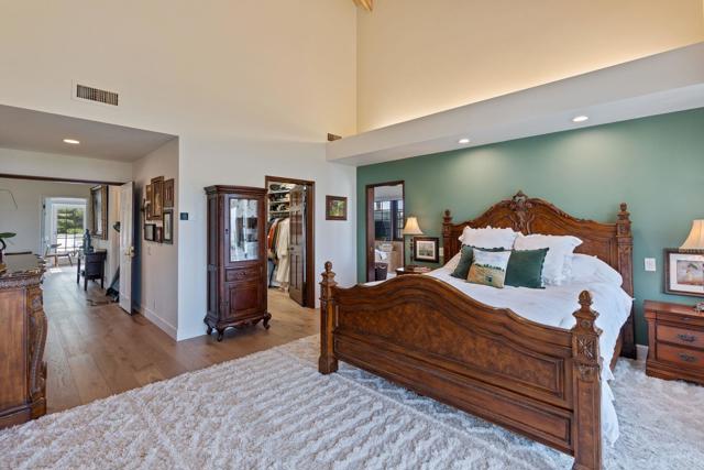 Image 51 of 75 For 4938 San Jacinto Circle