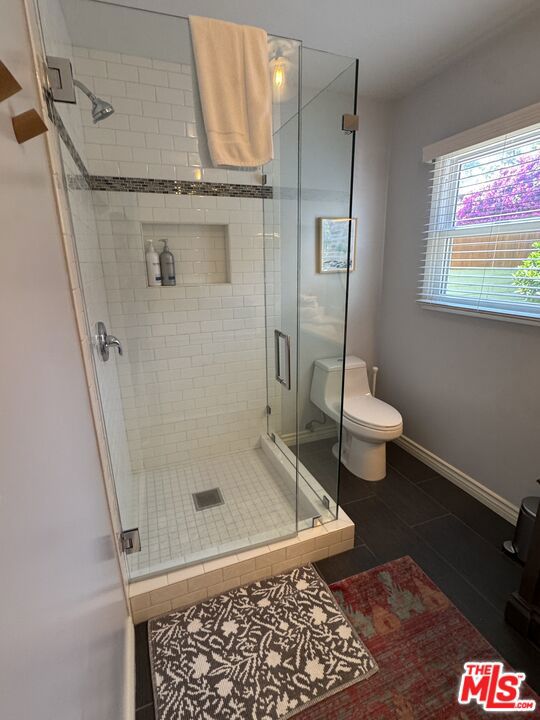 11533 National Boulevard, Los Angeles CA: https://media.crmls.org/mediaz/3de04d97-057b-4152-8495-1575880783f5.jpg