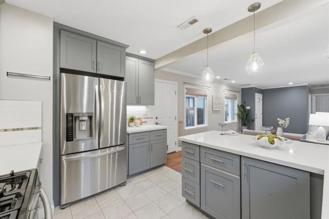 71 Salada Avenue, Pacifica CA: https://media.crmls.org/mediaz/3de04e0f-0286-4c47-b79d-caa84f7efcf9.jpg