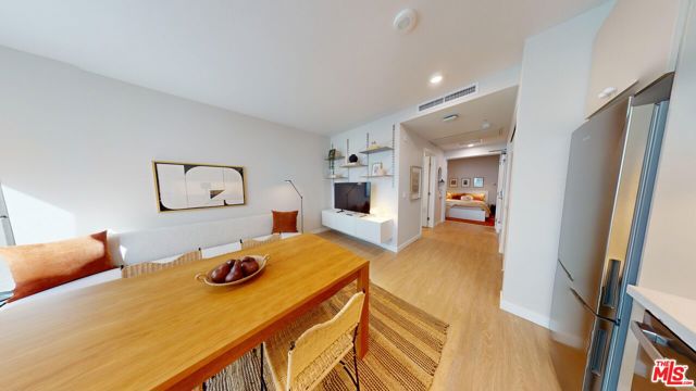 Virtually staged model home ph