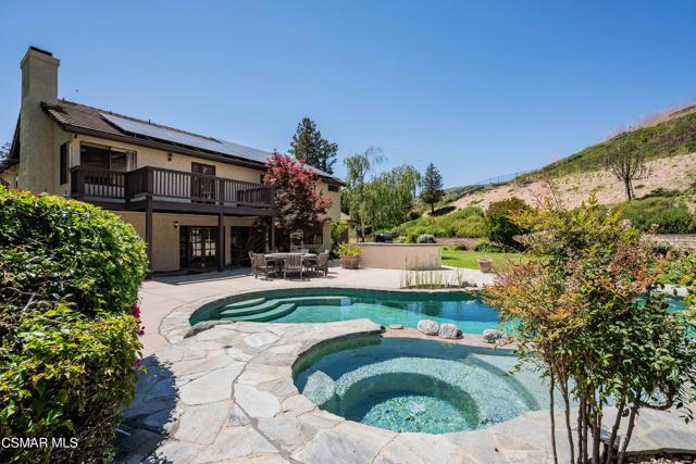 Photo of 29507 Fountainwood Street, Agoura Hills, CA 91301