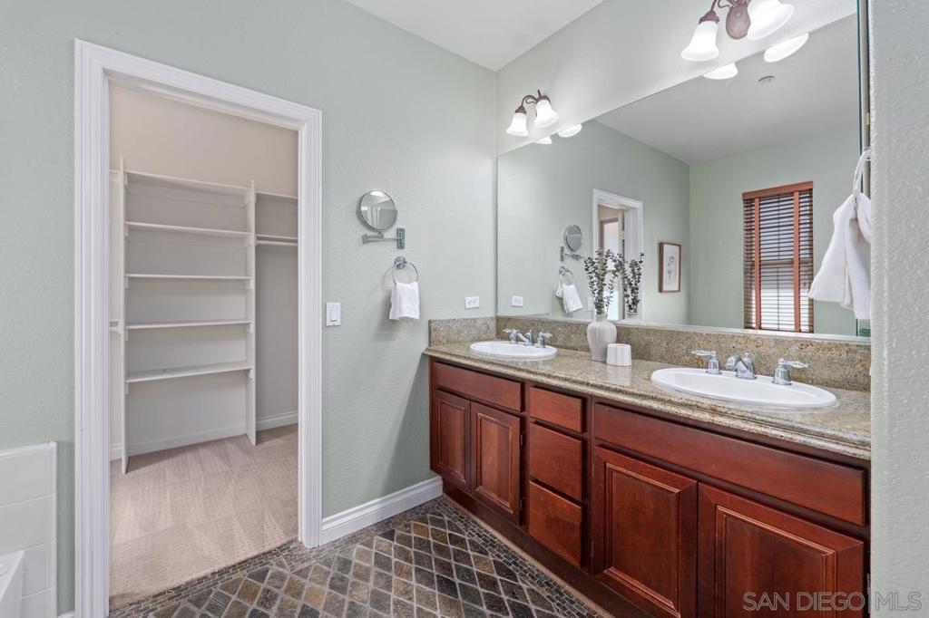 2734 Piantino Cir - photo 18